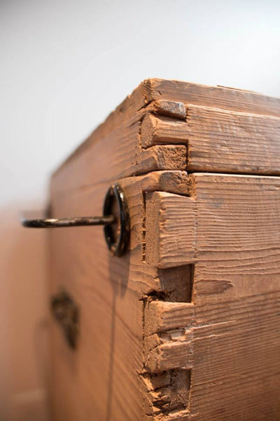 Old malette / Kitchen Island